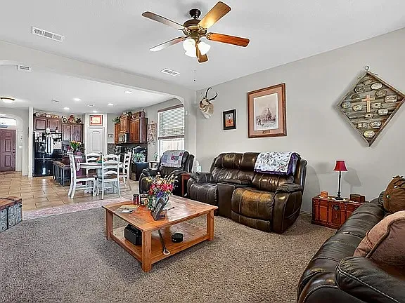 1606 San Francisco Ave — Photo 17