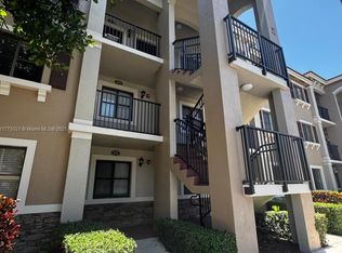 22621 SW 88th Pl UNIT 302, Cutler Bay, FL 33190