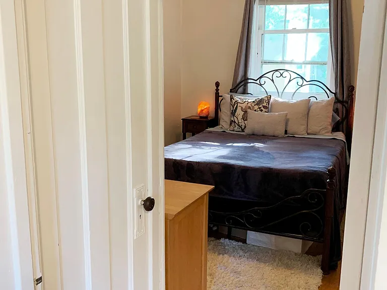 3709 N Hoyne Ave #2 — Photo 5