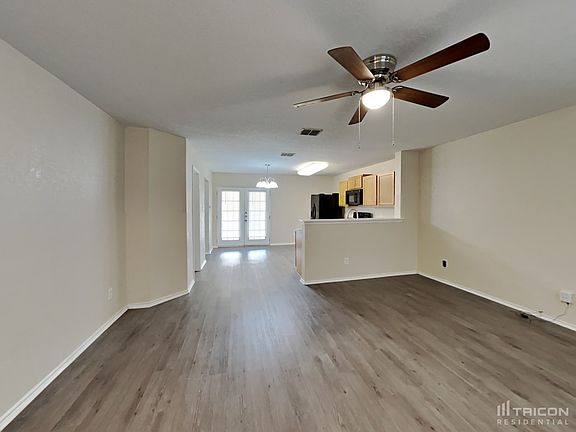 3rd image of 7715 Windview Way