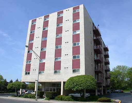 1st image of 1037 S Des Plaines Ave #204