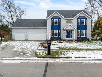 100 Pembridge Ct, Sheffield Lake, OH, 44054