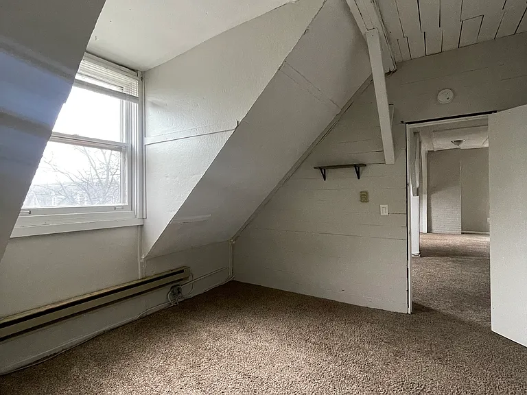 13 Buckingham St #5 — Photo 6