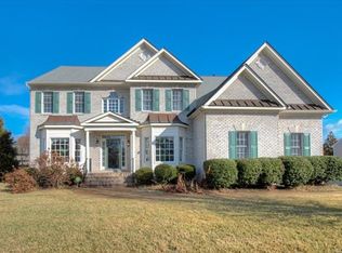 11704 Old Nuckols Rd, Glen Allen, VA 23059