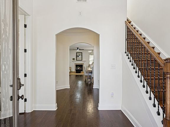 3rd image of 76 Molly Bright Ln