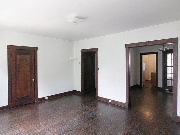 5th image of 704 S Trenton Ave #2