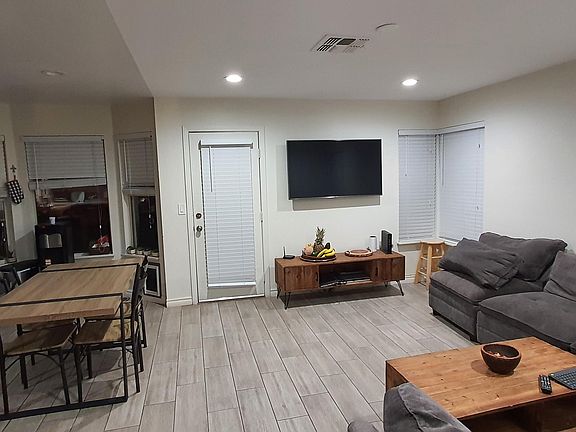 5th image of 9728 Sierra Mesa Ave