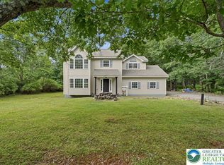 167 Bull Run, Long Pond, PA 18334
