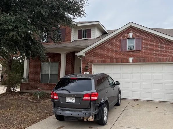 2011 New Braunfels, Forney, TX 75126