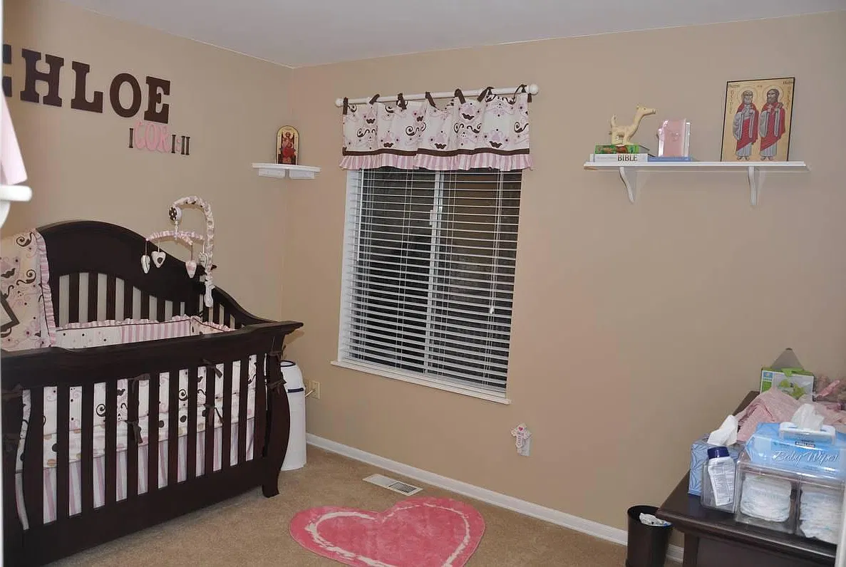 3 bed, 2.5 bath, 1670 sqft, $2,950 — Photo 4