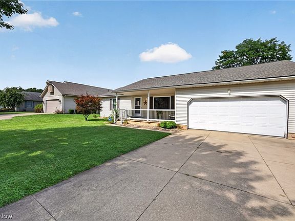 2nd image of 763 Lockwood Rd