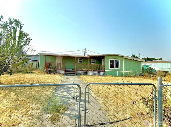 4354 NE Roberts PL #A14, Moses Lake, WA 98837
