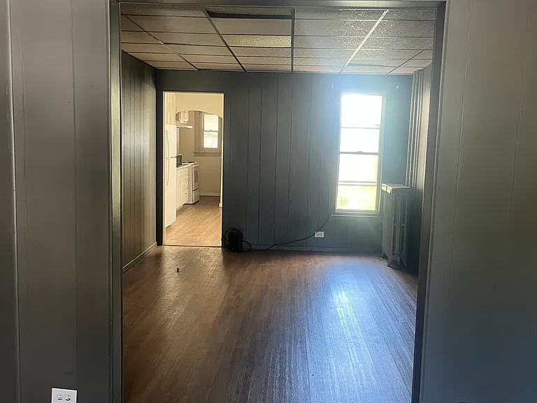 104 N Ellsworth St — Photo 16