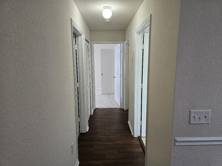 16339 Enclave Village Dr #3-304 — Photo 4