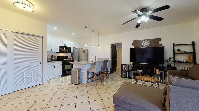 91-819 Puamaeole St #14D