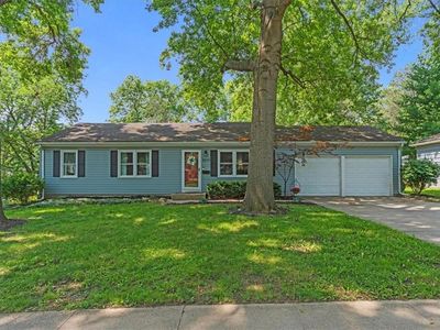 5519 W 101st St, Overland Park, KS, 66207