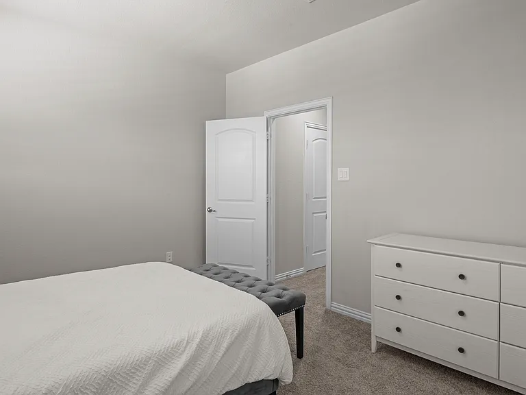 5801 Fuder Dr — Photo 21