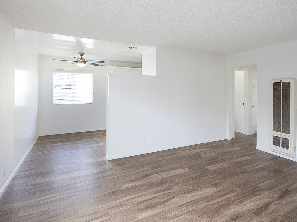 2nd image of 1536 Pacific Beach Dr APT 4