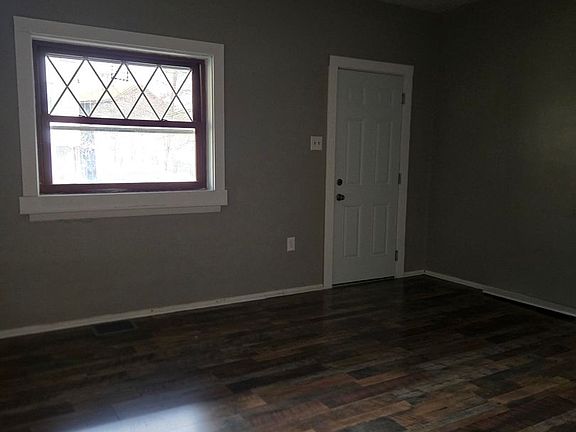 4th image of 98-100 Garfield St #98