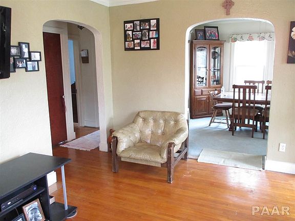 5th image of 2311 N Elmwood Ave