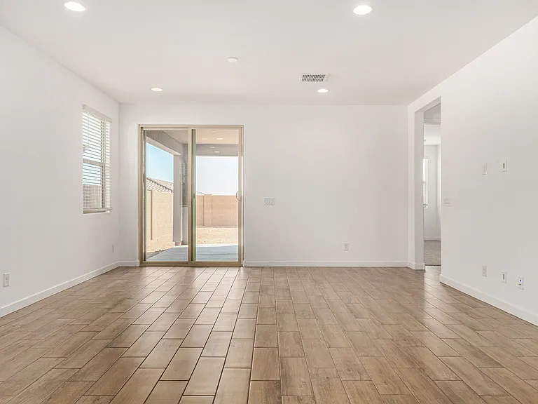 2049 W Sienna Bouquet Pl — Photo 10