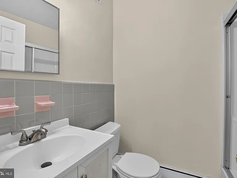 5990 Henry Ave #2 — Photo 15