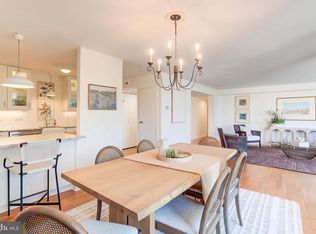 4936 Sentinel Dr APT 302, Bethesda, MD