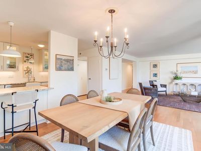 4936 Sentinel Dr APT 302, Bethesda, MD, 20816