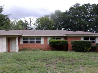 1416 Centenary Dr, Longview, TX 75601