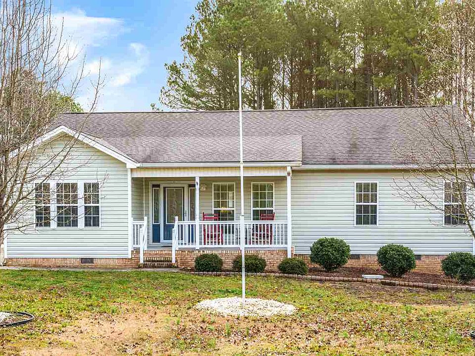 1st image of 243 Chetola Dr NE