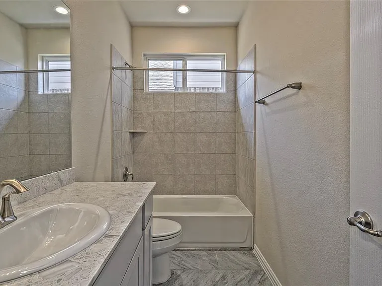 13201 Dancing Reed Dr — Photo 9