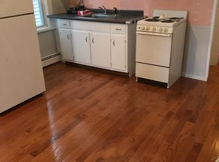 18 Central St, Topsfield, MA 01983