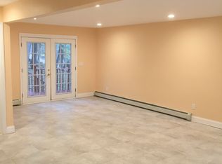 262 Quaker Rd, Pomona, NY 10970