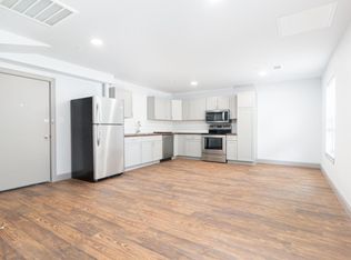 618 Live Oak St UNIT 4, Blanco, TX 78606