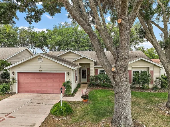 25333 River Crest Dr, Leesburg, FL 34748