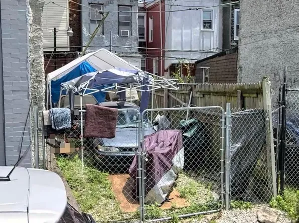 2927 N Mutter St, Philadelphia, PA 19133