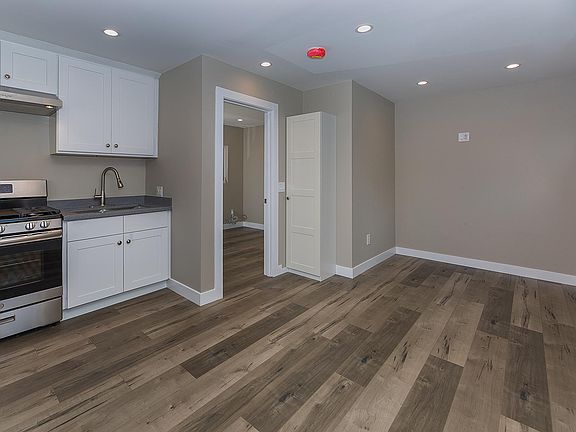 5th image of 1706 Keeler St