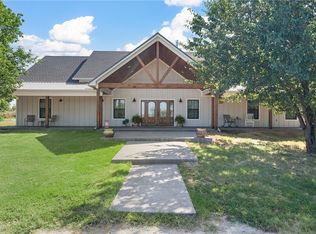 746 John Nors Rd, West, TX 76691