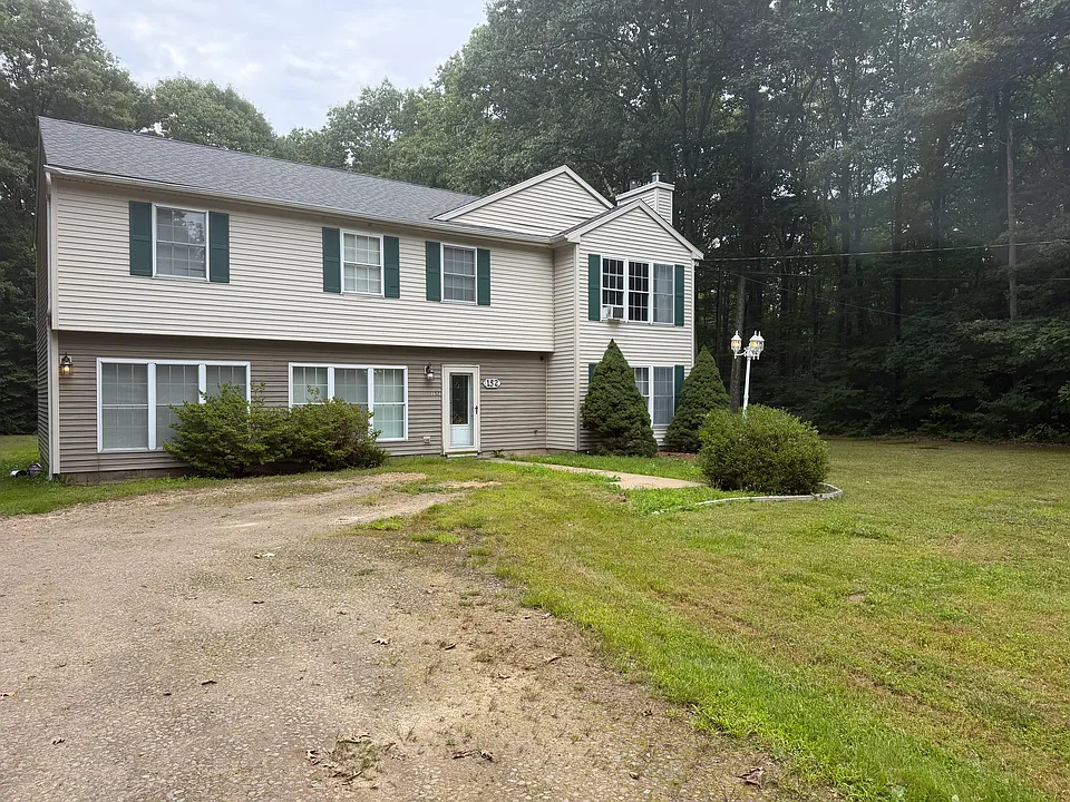 152 Stafford St