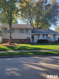 3716 Pacific St, Davenport, IA, 52806