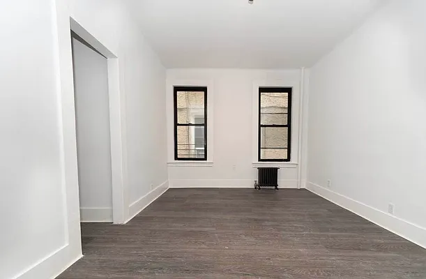 Rented by RealTegrity NY LLC | media 78