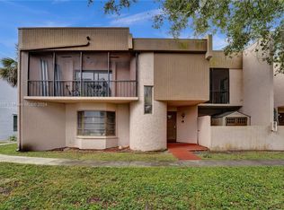 2700 S University Dr APT 4B, Fort Lauderdale, FL 33328