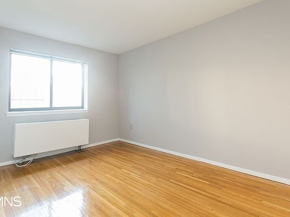 5th image of 344 E 63rd St APT 10A