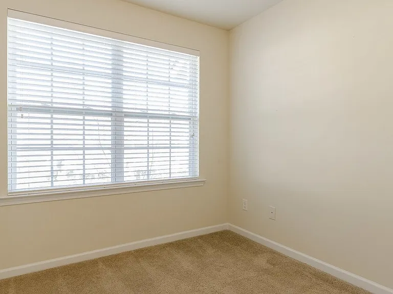 412 River Park Rd — Photo 14