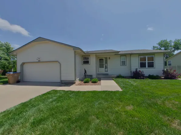 650 S Highland Dr, Andover, KS 67002