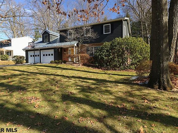 3rd image of 541 Brittany Dr
