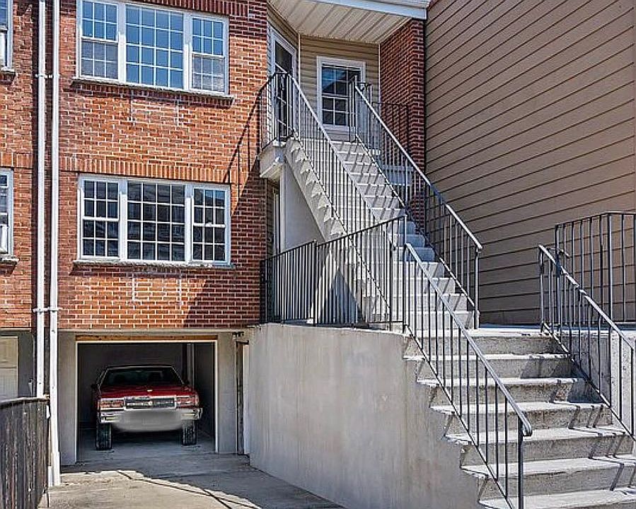 1st image of 1909 Bergen St #2