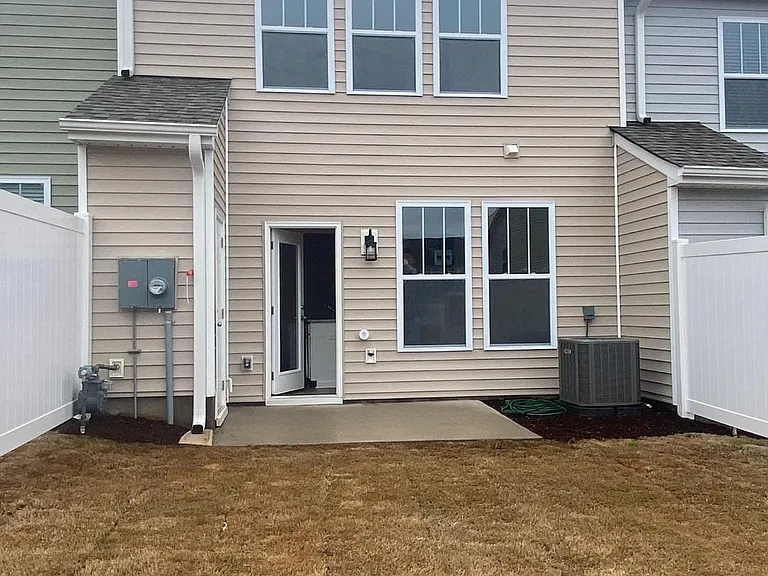 1528 Rivermeade Dr #2 — Photo 12