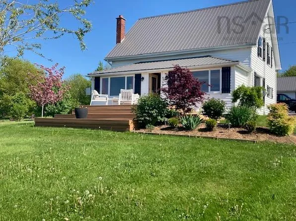 676 Highway 201, Moschelle, NS B0S 1A0