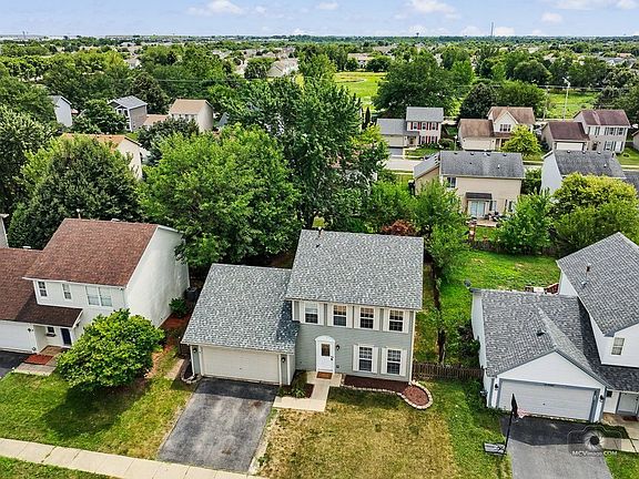 2nd image of 21221 W Chastworth Ln